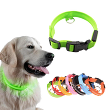 Cargar imagen en el visor de la galería, Collar LED para mascotas recargable USB
